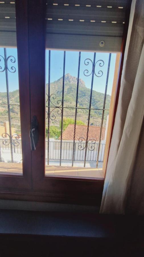 Maryvilla Zohra كاليبي المظهر الخارجي الصورة