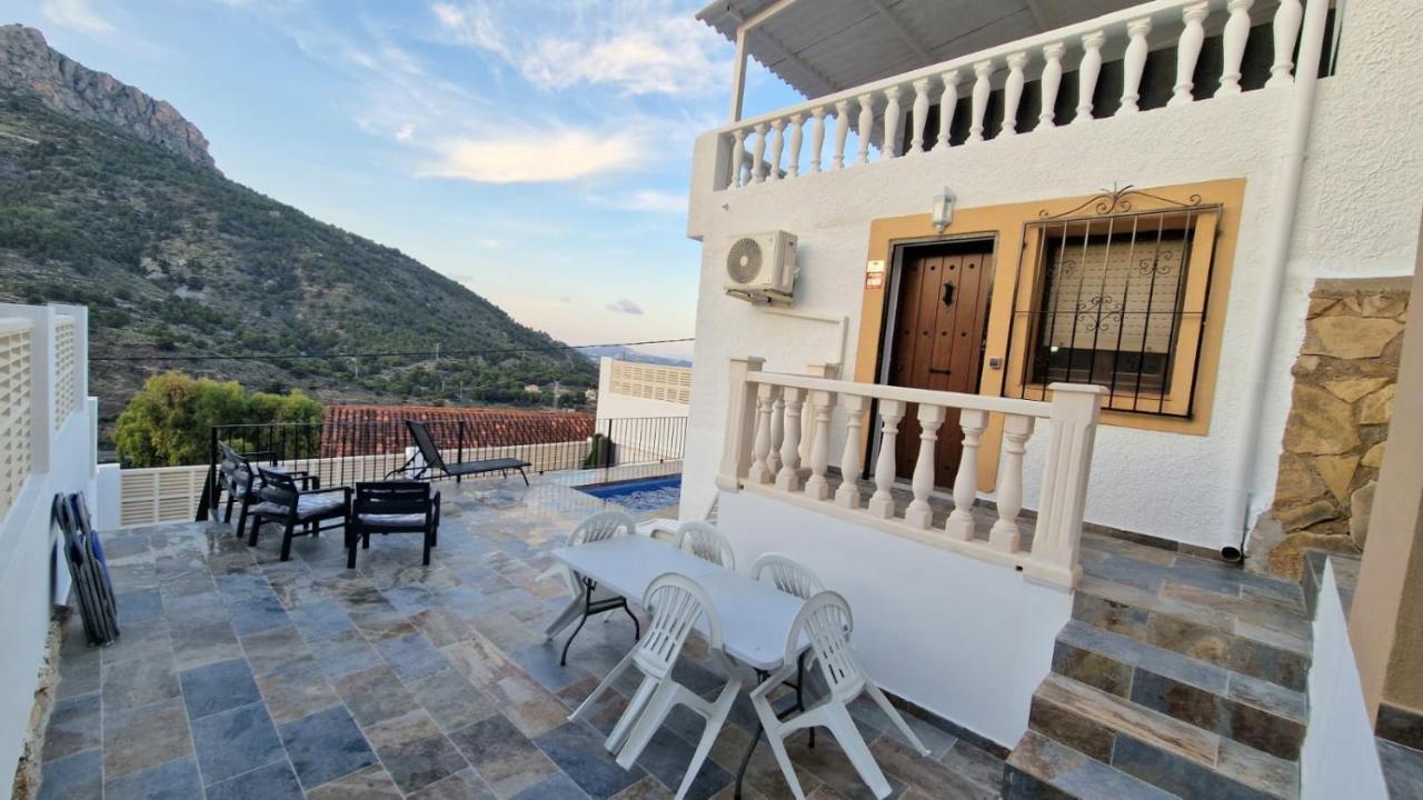 Maryvilla Zohra كاليبي المظهر الخارجي الصورة
